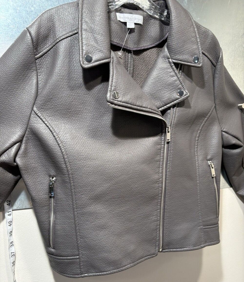 Motorcycle Jacket Asymmetrical Zip New York & Co Faux Leather Gray XXL NWOT - Picture 3 of 16